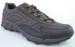 Unisex sport shoe with light sole, available in various sizes