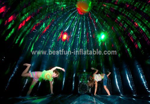 Bouncy castle fun disco 5m