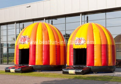Bouncy castle fun disco 5m