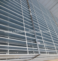 Hot-dipped galvanized steel floor grating