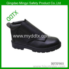 Embossed leather safety shoes