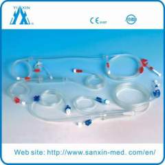 Hemodialysis blood tubing line