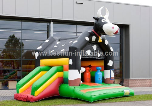 Cow Multifun inflatable combo