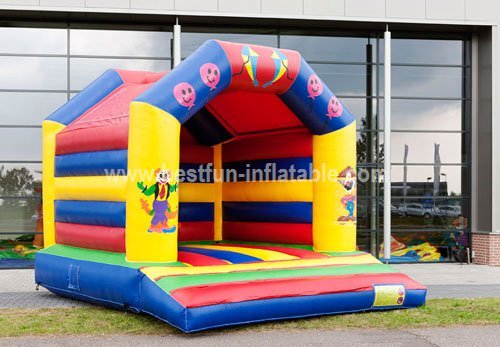 Cirque bouncy castle for kids