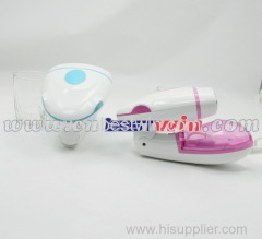 Hand steamer brush iron