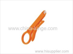 Crimping tool for 3M connector