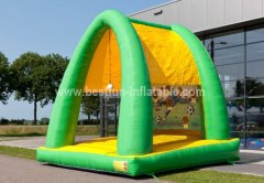 Acrobatic inflatable shooting game