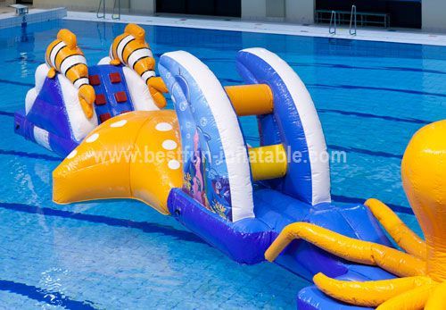 Inflatable water sports park