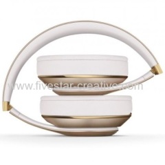 Beats by Dr.Dre Studio 2.0 Noise-Cancelling Champagne Over-Ear Headphons with Mic