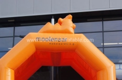 Bouncy castle Moolenaar custom brokers