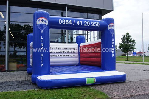 Bouncy castle Remax measure