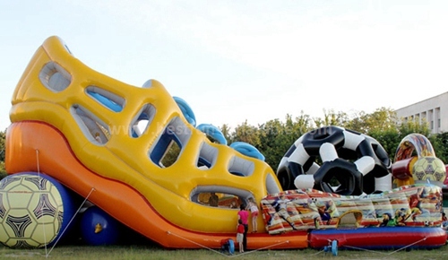 Amusement inflatable dry slide