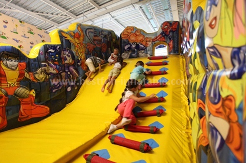 Commercial inflatable bounce slide