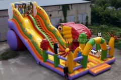 Inflatable classic slide with tunnel