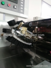 Plastic spoon Automatic horizontal packing machine with automatic feeding system