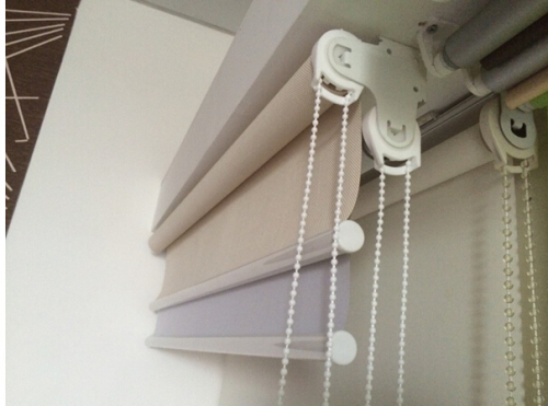 2015 hot sale polyester fabric chain bathroom roller blinds blackout aluminum tube waterproof roller blinds