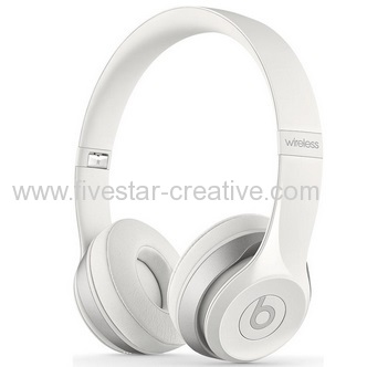 Beats by Dre New Beats Solo2 Wireless White On-Ear Bluetooth Headphones