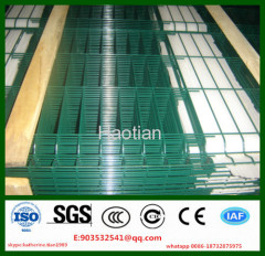 PVC Coated Welded Wire Mesh Bending Fence