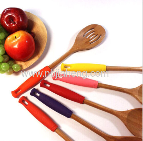 High quality and useful bamboo spoon