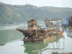gold digging and panning boat