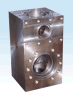Hydraulic cylinder/valve box for oil drilling mud pump