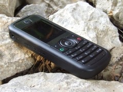 $6.98 refurbished Nokia Motorola mobile phone w205