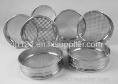 Laboratory sieve for particle size analysis