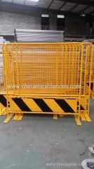 1.8x1.8m bright color portable road safety barrier factory