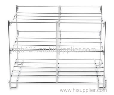 Three tiered oven racks save space and hold more food