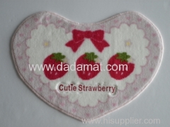 New design fashion fruit strawberry pattern waterproof rug