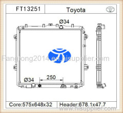 auto radiator with plastic tanks for toyota