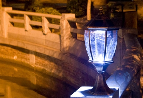 High Efficiency Emergency Led Solar Light