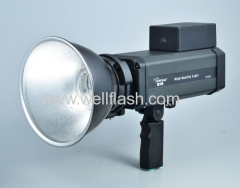 Portable outdoor studio flash light