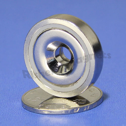 D25mm pot magnet with a M5 countersunk neodymium magnete