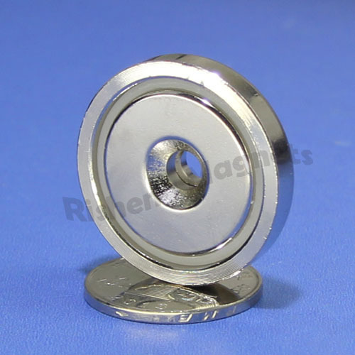 D32mm pot magnet with a M5 countersunk for steel material