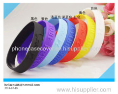 2015 China Factory customized silicone bracelet silicone band silicone wristband with embossed logo