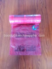 Flat bags or T-shirt bags on roll