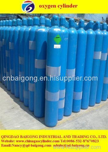 oxygen gas cylinder / oxygen bottle
