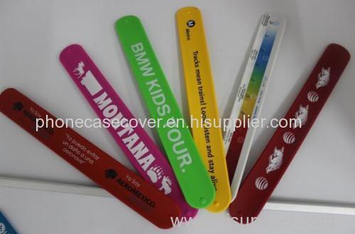 2015 China wholesale slap silicone bracelet band wristband with custom silkscreen logo