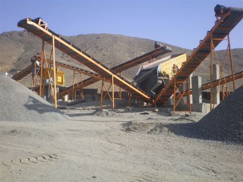 2015 hot selling stone crushing plant 100TPH Stone Crushing Plant