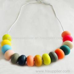 2015 custom Fashion lady silicone necklace