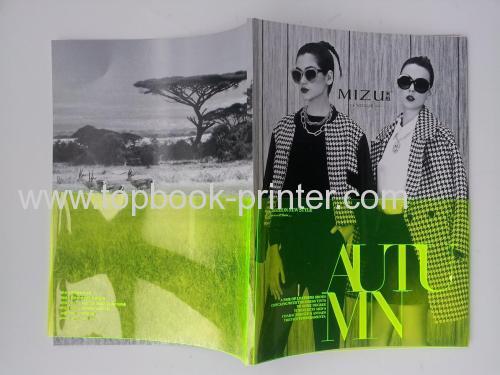 Top-grade black gold stamping cover design hardback photobook with green dust jacket printer