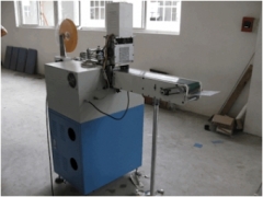 Automatic label cut and fold machine