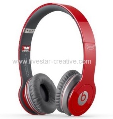 Beats Solo HD Over-Ear Headphones Red With Mic Remote Control On Cable