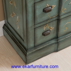 Classic furniture chest of drawer