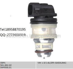 Fuel injector for VW