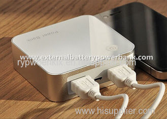 White Rectangle High Capacity 7800mAh Dual USB Power Bank 18650 with Digital LCD