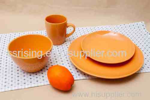 16 PCS Glazed Dinnerware Sets