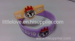 Silicone Bracelet Debossed in bracelet