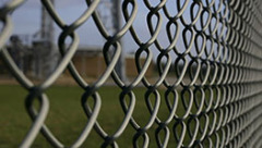 Diamond Wire Mesh/ Galvanized or PVC Coated Chain Link Fence